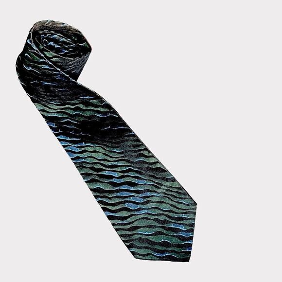Black and blue ripple effect silk tie - Take 6 - Picture 1 of 7